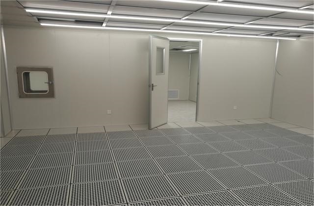 榮欽51(3) 榮欽51(3)